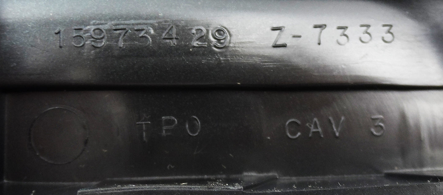 OE Front LH Bumper Filler Trim 95-99 Silverado Sierra Tahoe Yukon FOREST GREEN