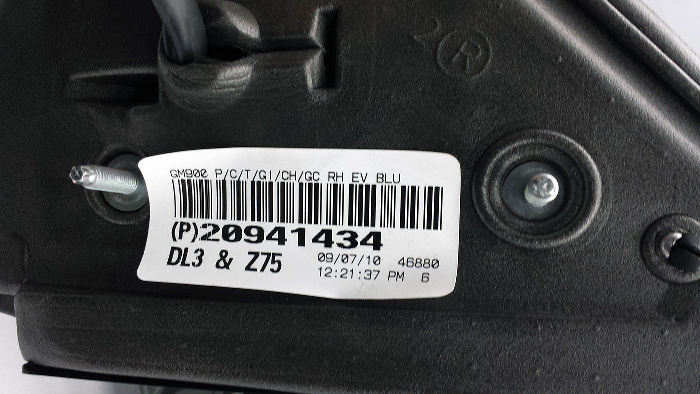 OEM Passenger Mirror 09-14 Escalade Dark Brahma Jewel/Chrome DL3 Z75 (ARABIC)