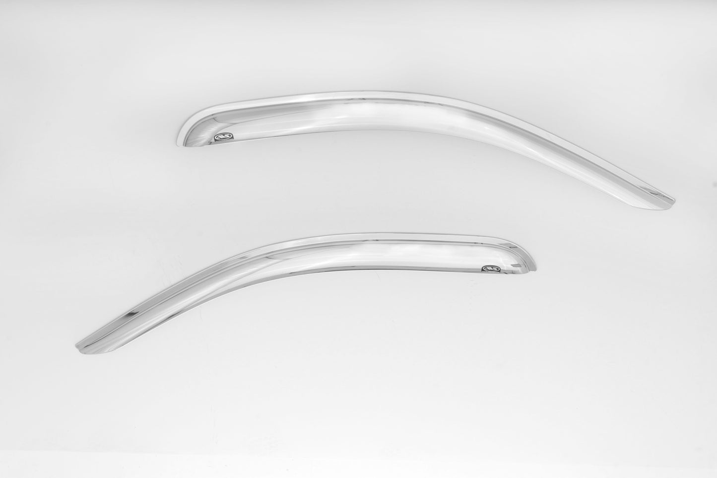 NEW CHROME VENTVISOR - 2PC - AVS# 682326
