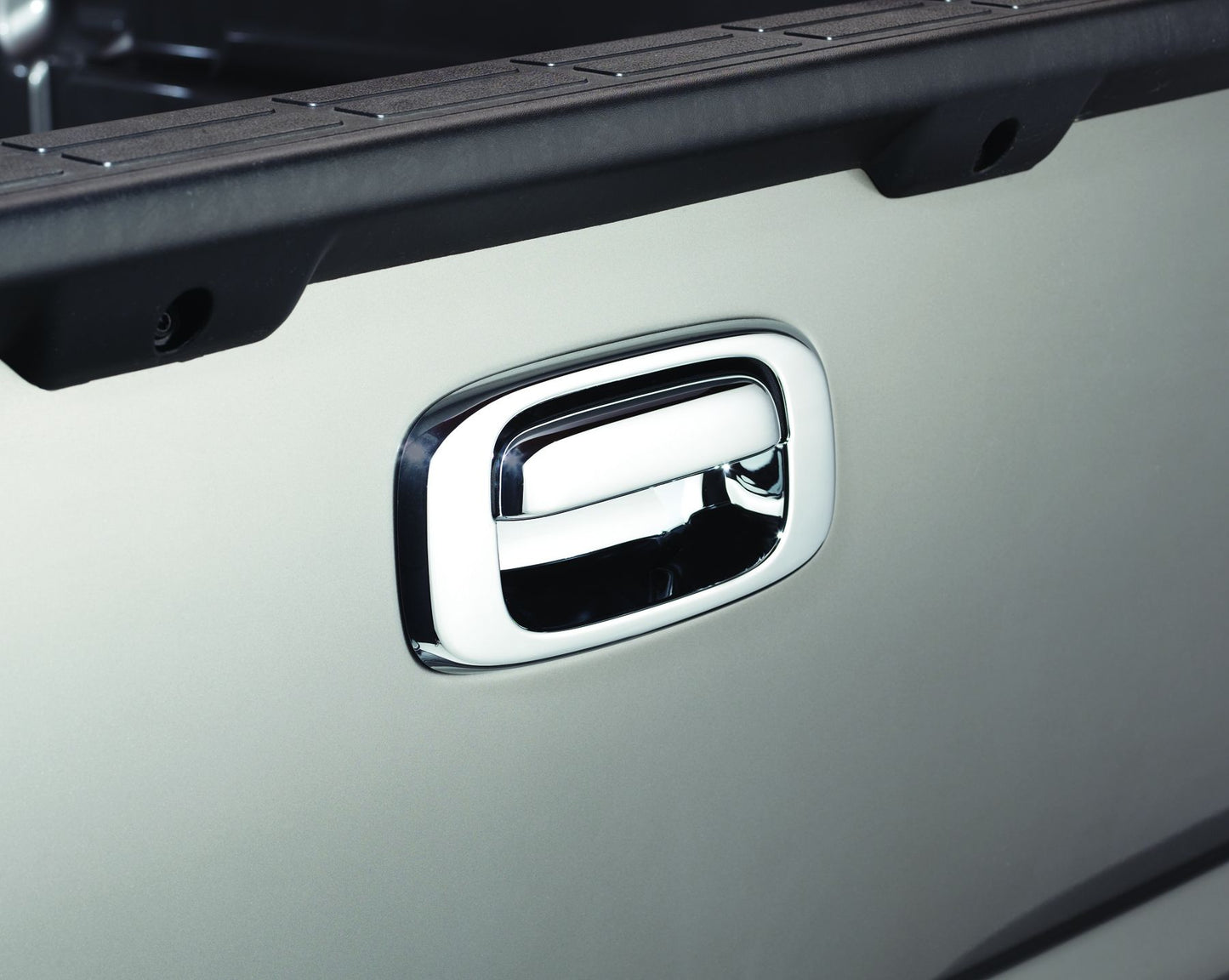 NEW CHROME TAILGATE HANDLE COVERS - AVS# 686557
