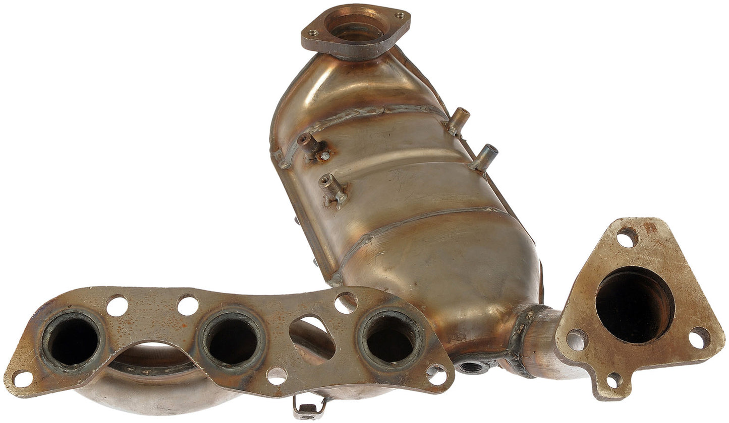 Exhaust Manifold Kit w/ Hardware & Gaskets Dorman 674-835 USA Made