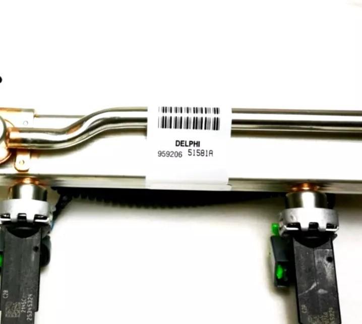 New OEM Asy. Fuel Rail +4 Injectors+Harness +Regulator for 04-05 Canyon Colorado
