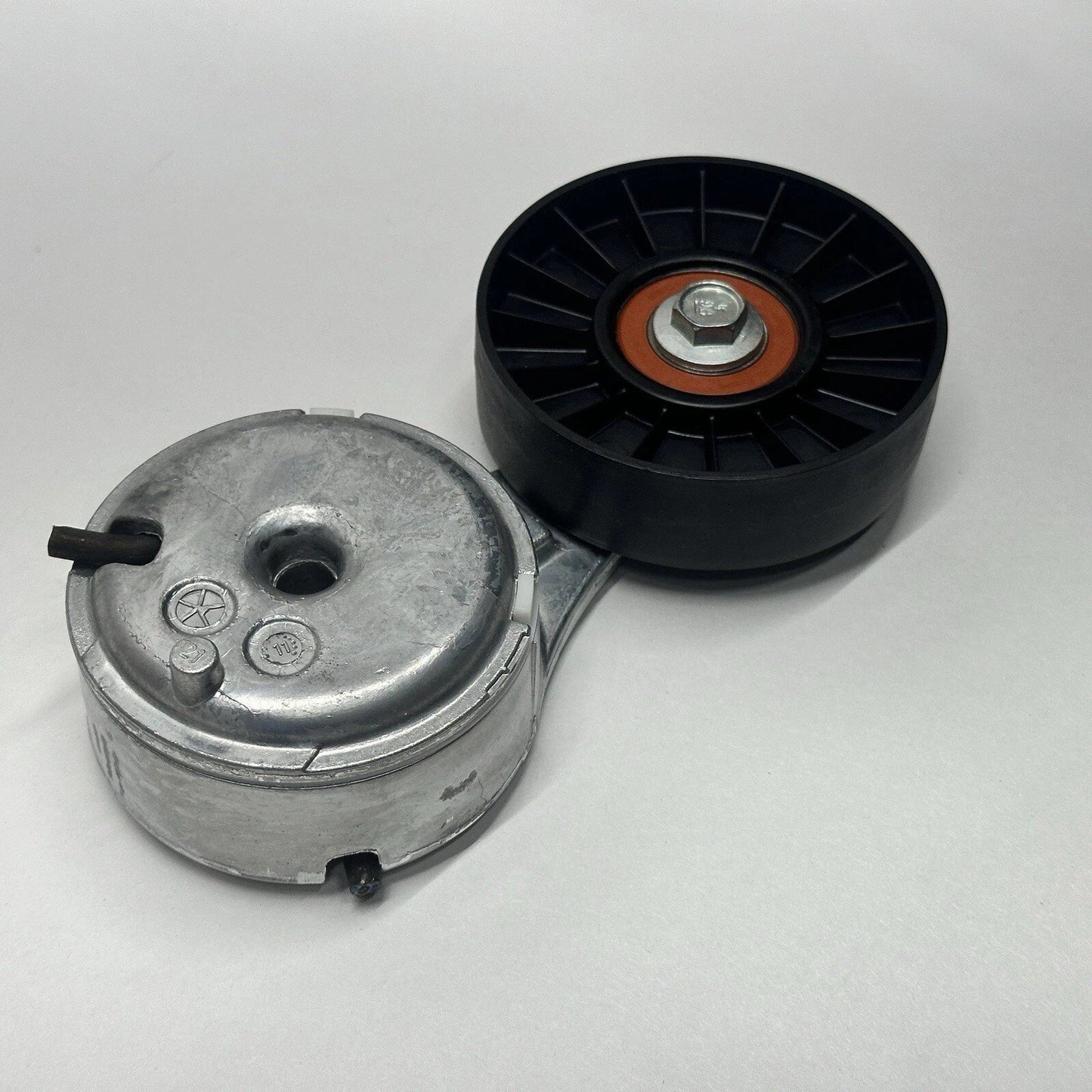 New Gates Belt Tensioner 38105