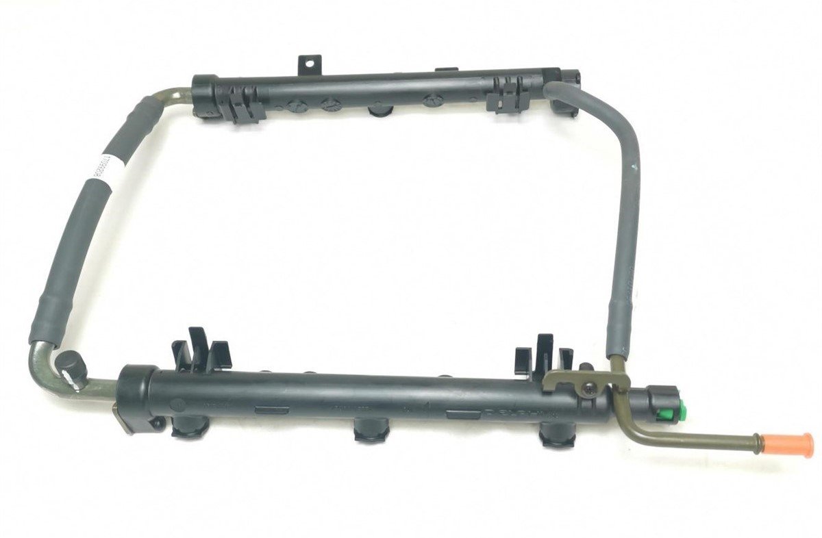 12570617 OEM Fuel Rail 12570617 2000-02 Intrigue, Aurora 3.5