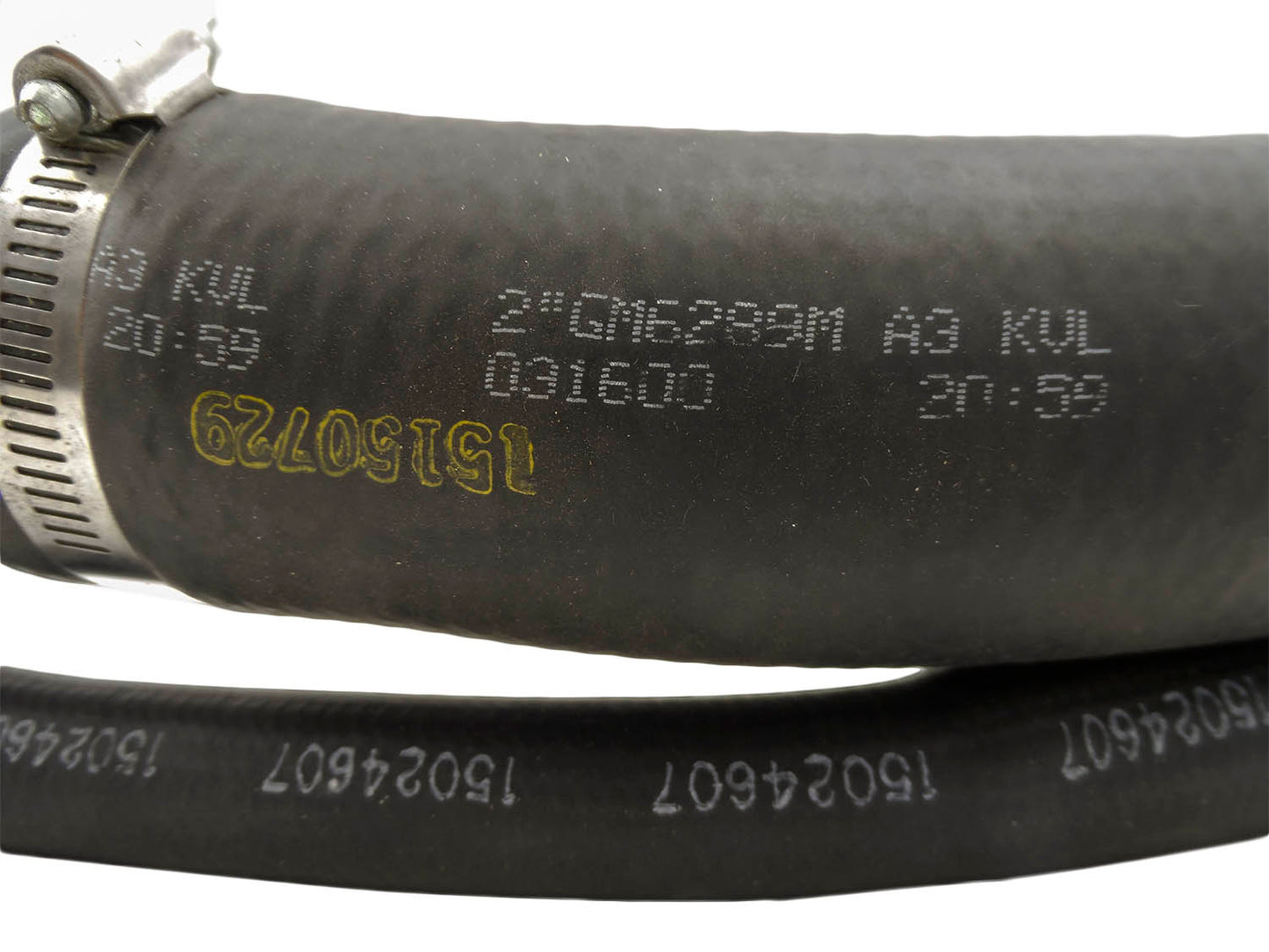 OEM Fuel Tank Filler Neck Fits 88-00 C&K 1500 2500 3500 with 7.4L 5.0L 5.7L 4.3L
