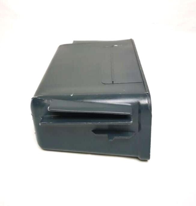 GM OEM 15694860 15711456 Center Compartment 1995-2002 Silverado Tahoe Avalanche
