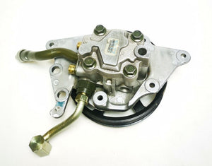 FORD OEM YL8Z-3A674-AB Power Steering Pump & Pulley Assembly 2001-04 Escape 3.0L