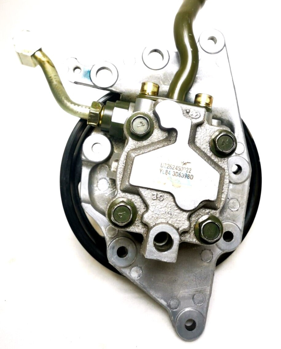 FORD OEM YL8Z-3A674-AB Power Steering Pump & Pulley Assembly 2001-04 Escape 3.0L