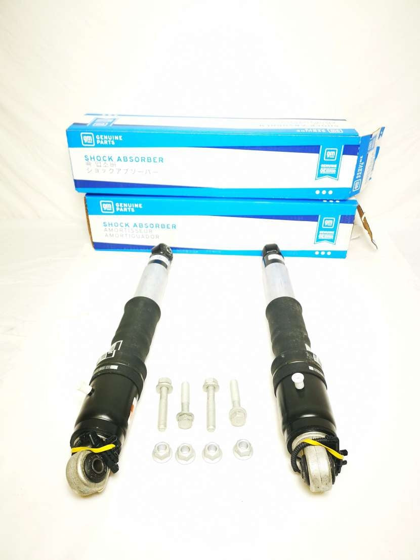 (2) OEM GM 84176675 Rear MagneRide Level Shocks Kit 15-20 Escalade Yukon Tahoe LTZ