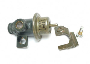 GM OEM 17113622 Fuel Injection Pressure Regulator 2000-2005 Chevy Buick Pontiac