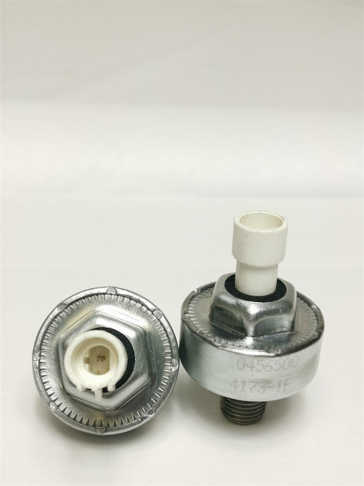 Two (2) OEM ACDelco 213-2829 Knock (Detonation) Sensor for 8.1L GM Engine