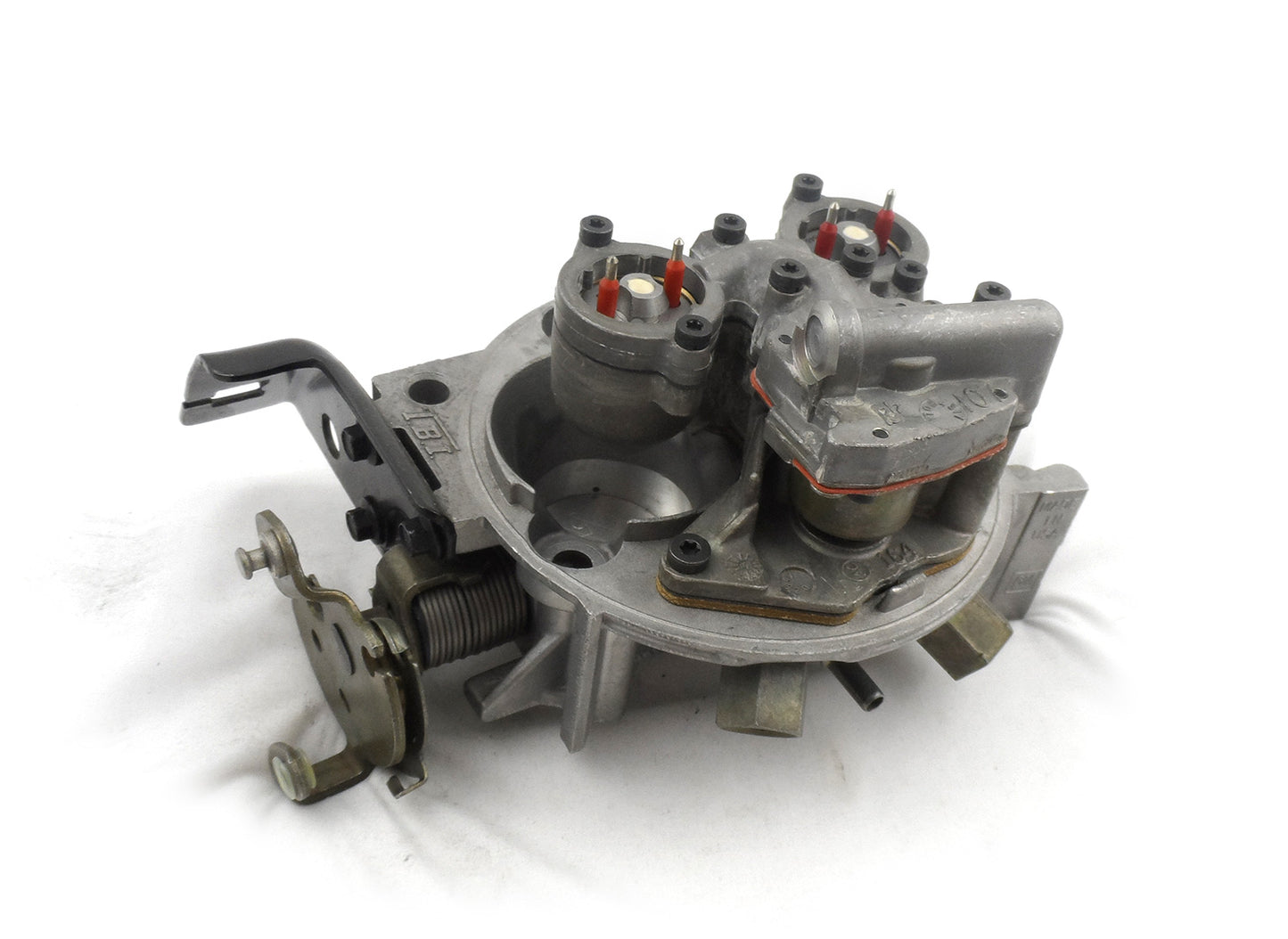 Brand New OEM Rochester Throttle Body With Injectors No Sensors GM 17113321