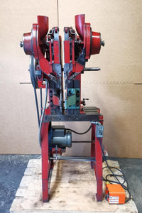 Chicago Model 722 DOUBLE HEAD RIVET MACHINE Size .218 RPM 150/175 Driver 1009