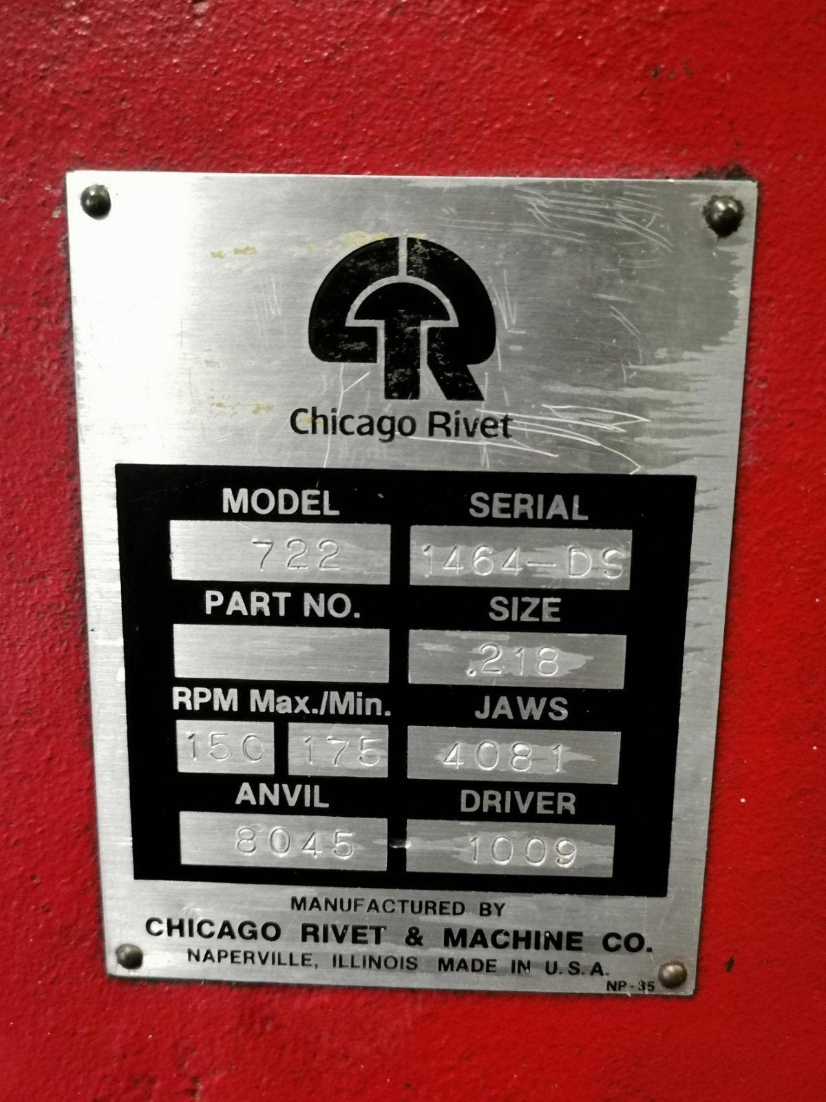 Chicago Model 722 DOUBLE HEAD RIVET MACHINE Size .218 RPM 150/175 Driver 1009