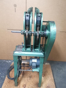 Chicago Model 1401 DOUBLE HEAD RIVET MACHINE HP 1 - 3/4