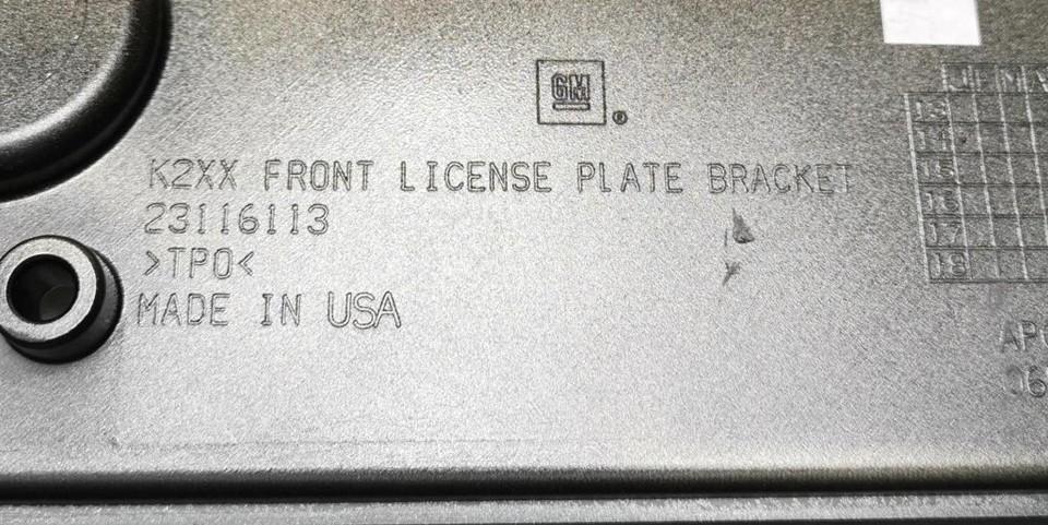 OEM GM 23116118 Front License Plate Holder Mounting Bracket 15-16 Escalade