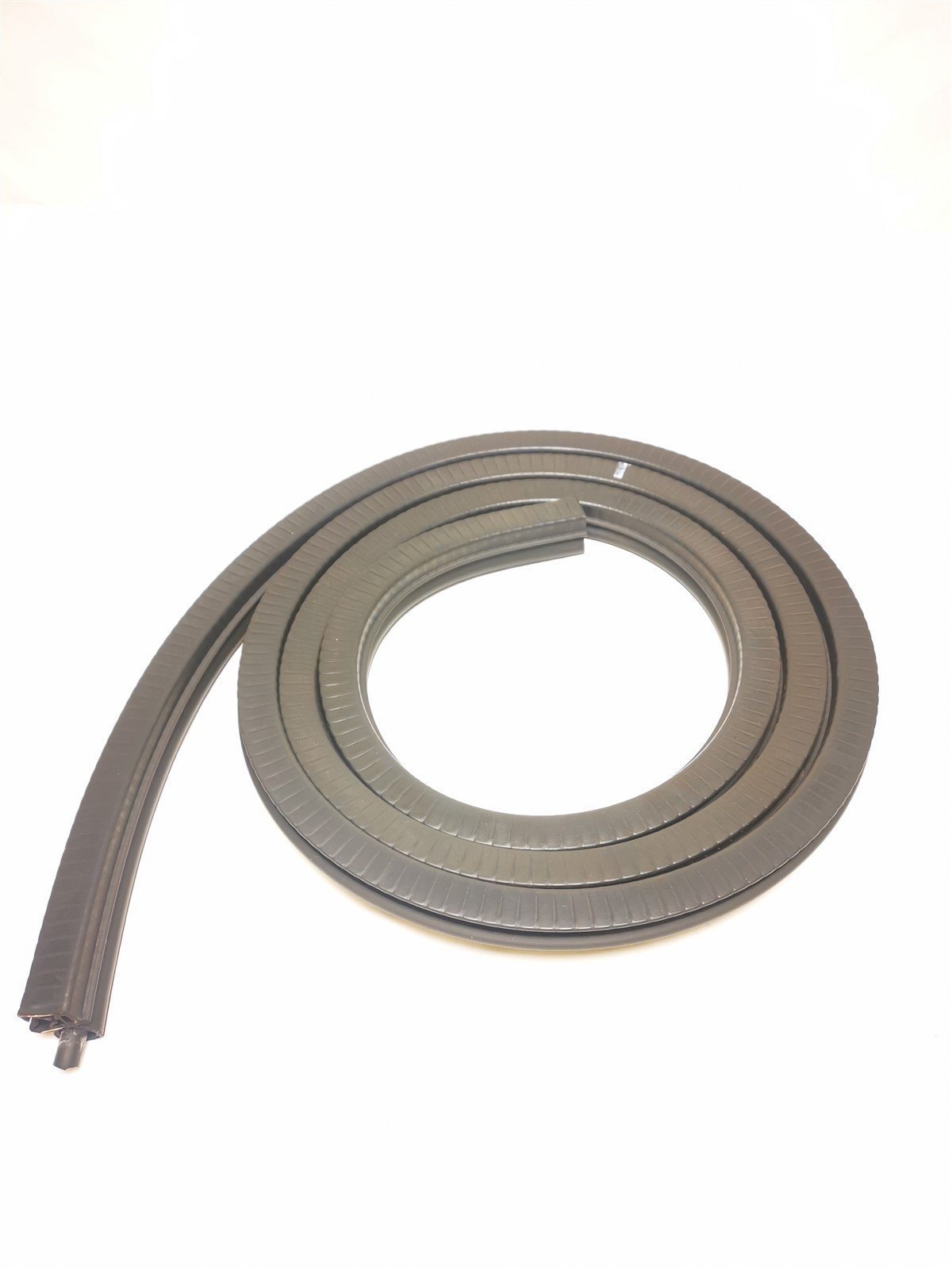 New OEM Weatherstrip for Liftgate Window 1997-2004 Blazer 15761642