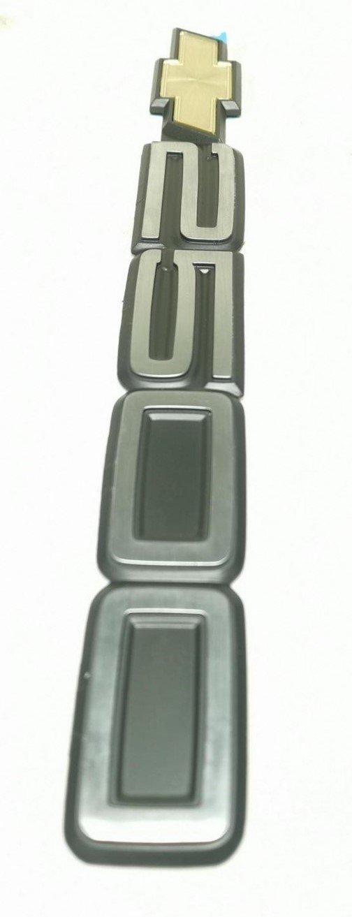 One OEM Chevrolet 2500 "BowTie" Door Emblem GM 15551234 w/ Adhesive Back