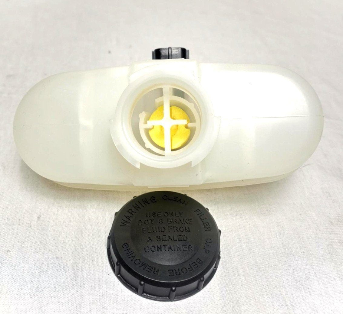 Ford OEM Brake Fluid Reservoir 1992-08 Crown Victoria, Lincoln Town Car, Marquis