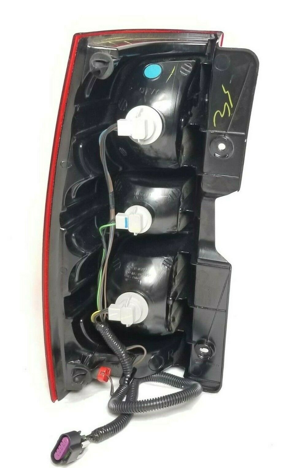 OEM GM 22837924 Rear Passenger Side Taillight 07-14 Suburban Tahoe Hella Mexico