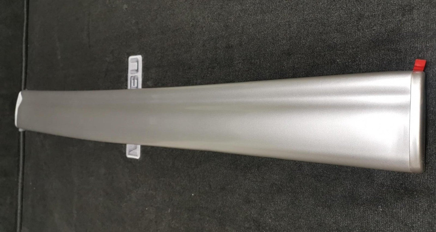 OEM 20816995 Sheer Silver Met Rear Driver's Molding 07-14 GM Trucks, Pickups