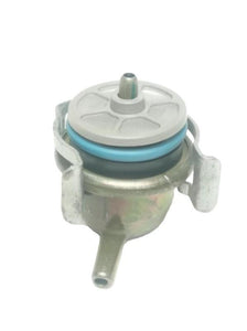 GM OEM Fuel Pressure Regulator & Retainer 96-07 Silverado Sierra Express Yukon..
