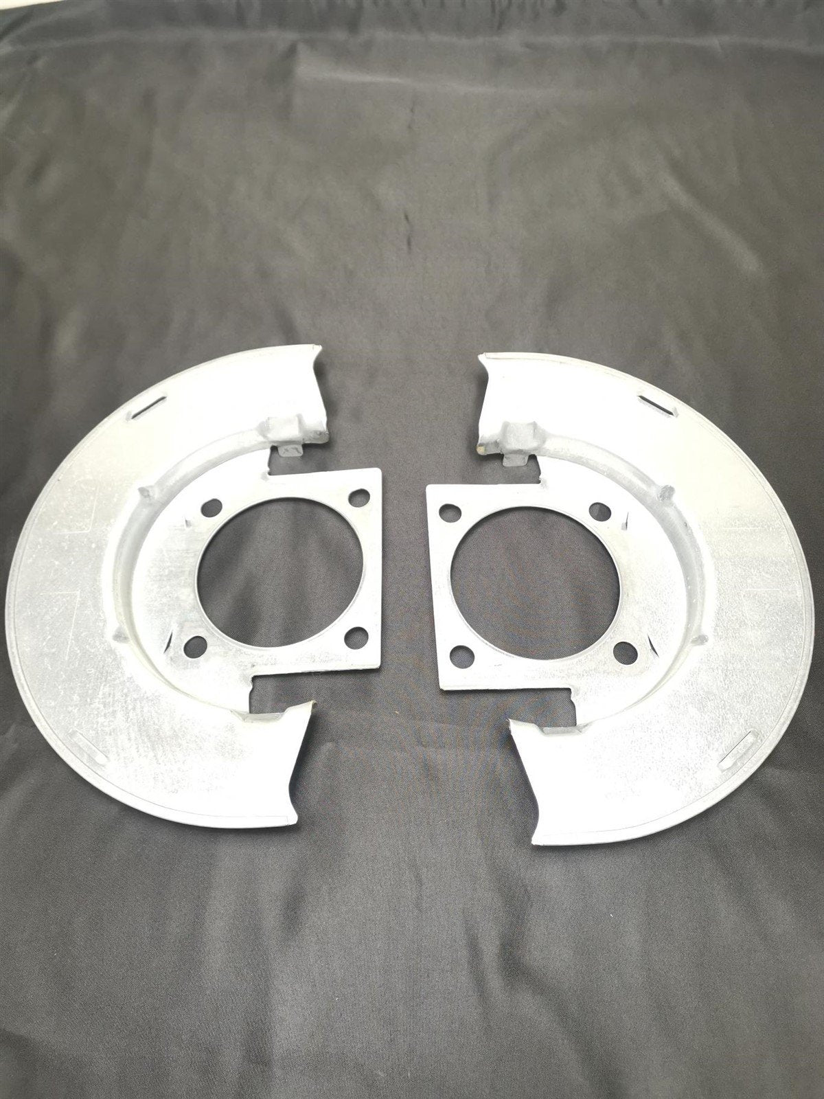 (2) OEM GM 25846355 Front Brake Dust Shield Backing Plate 99-23 Silverado Sierra Trucks Vans 15719023