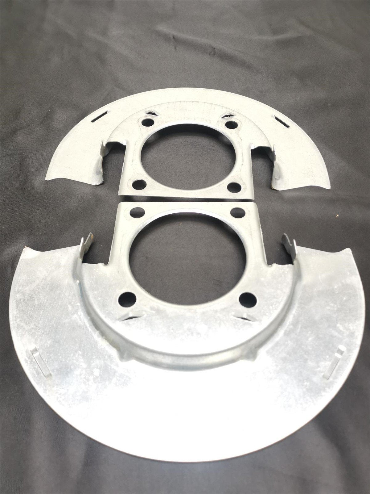 (2) OEM GM 25846355 Front Brake Dust Shield Backing Plate 99-23 Silverado Sierra Trucks Vans 15719023