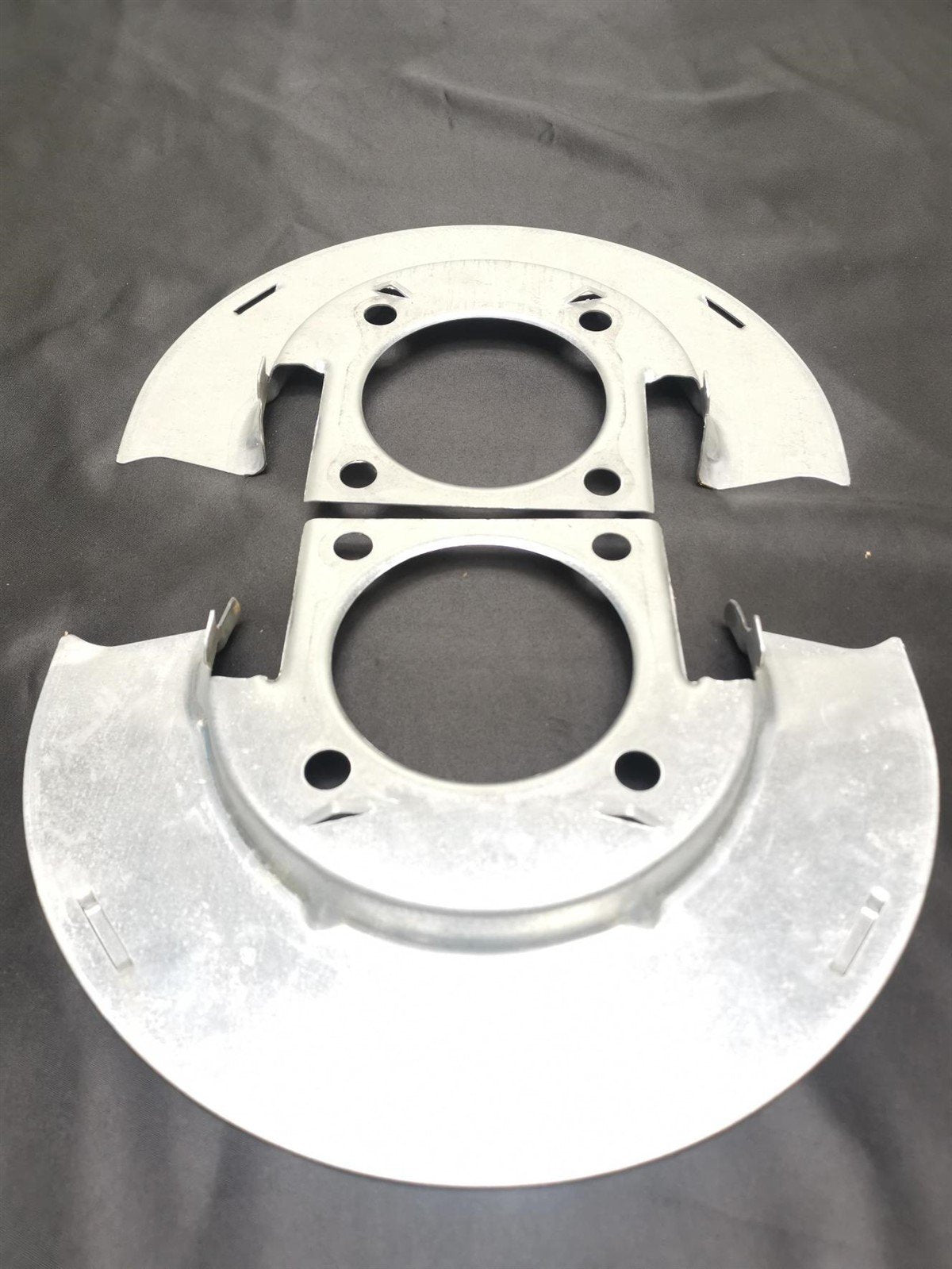 (2) OEM GM 25846355 Front Brake Dust Shield Backing Plate 99-23 Silverado Sierra Trucks Vans 15719023