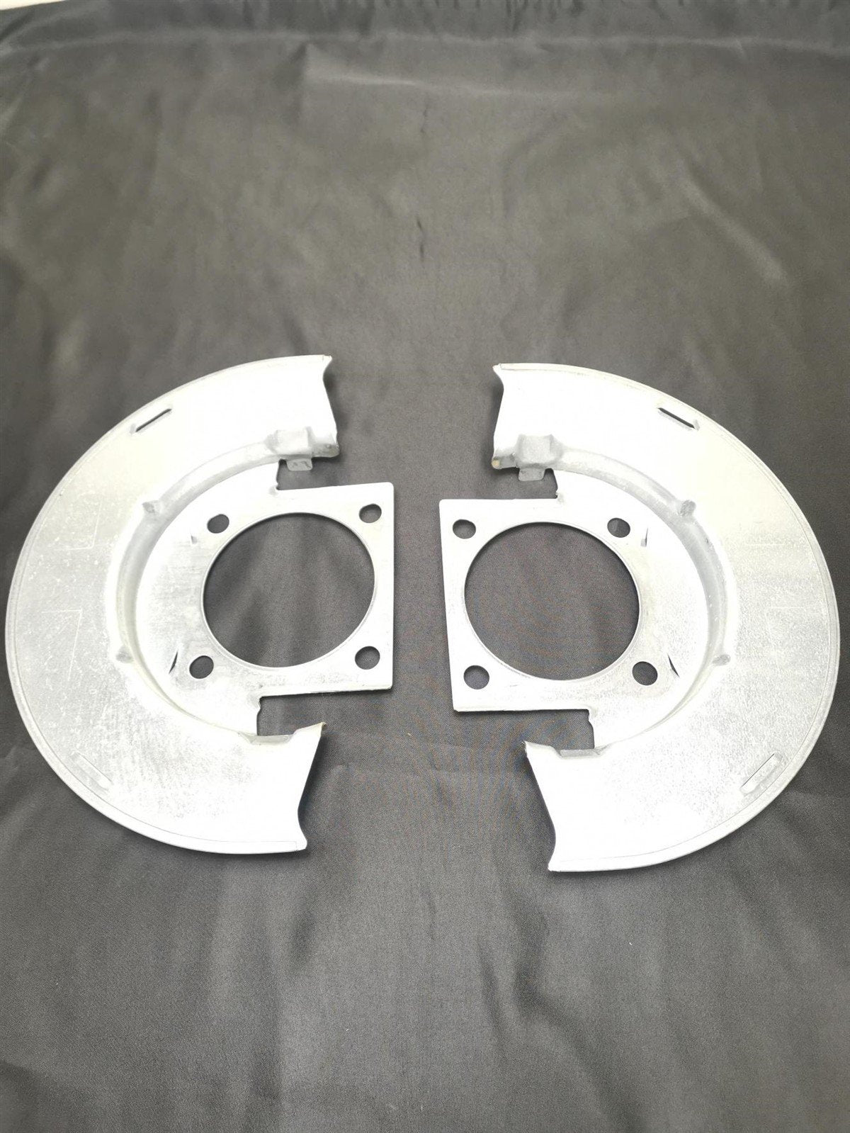 (2) OEM GM 25846355 Front Brake Dust Shield Backing Plate 99-23 Silverado Sierra Trucks Vans 15719023