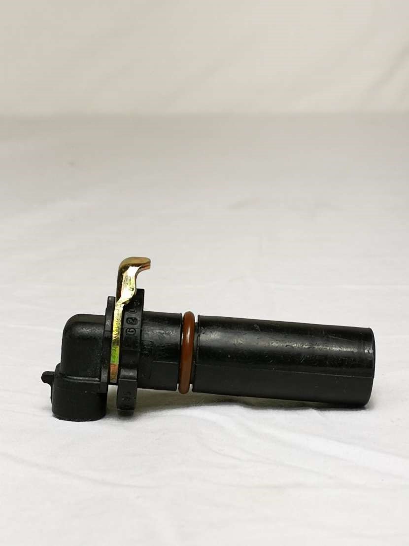 New OEM Crankshaft Position Sensor 2 BLADE TERM Fits Many GM Applic. 1988-2005