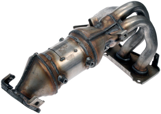 Exhaust Manifold with Integrated Catalytic Converter Dorman 674-482