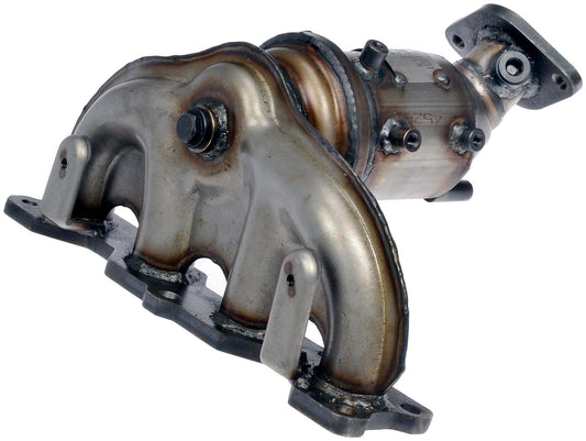 Exhaust Manifold with Integrated Catalytic Converter Dorman 674-631