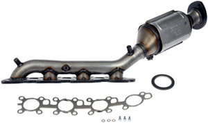 Exhaust Manifold with Integrated Catalytic Converter Dorman 674-648