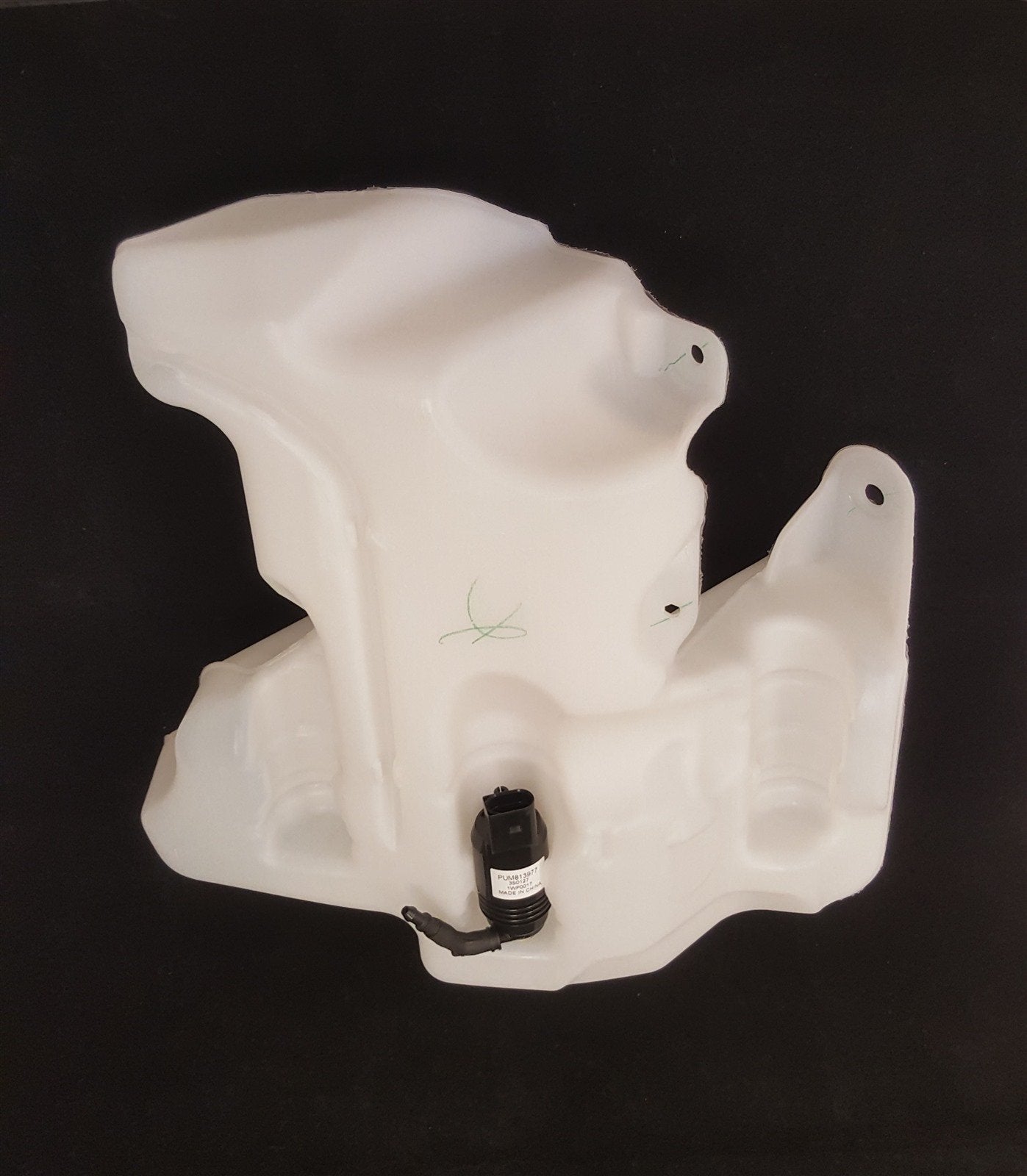 GM OEM Complete Wiper Washer Windshield Reservoir Tank CHEVROLET MALIBU 2016