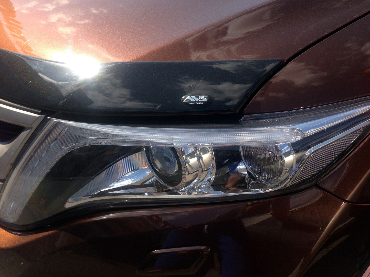 NEW AEROSKIN ACRYLIC HOODPROTECTOR - AVS# 322008