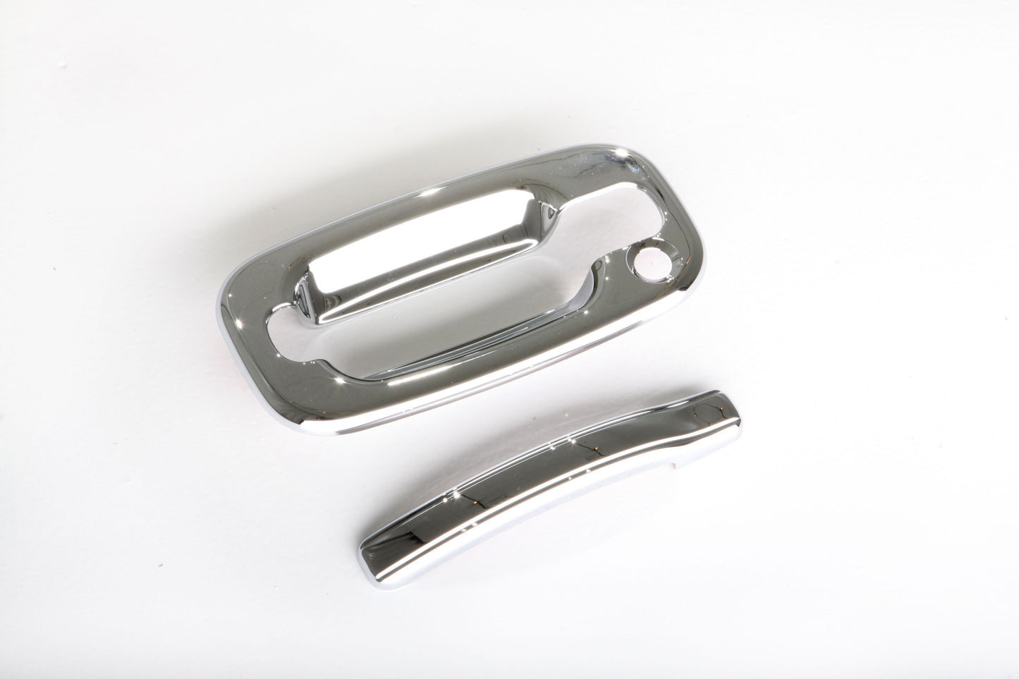 NEW CHROME DOOR HANDLE COVERS-2DR - AVS# 685105