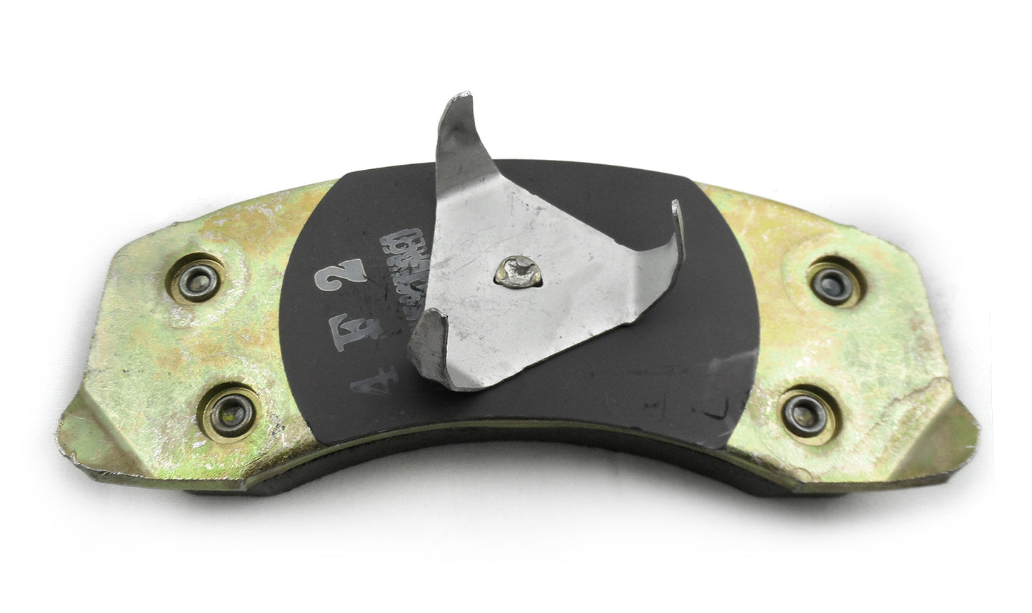 Set of Front Brake Pads Replaces Bendix MKD200, Wagner MX431, Raybestos PGD200M