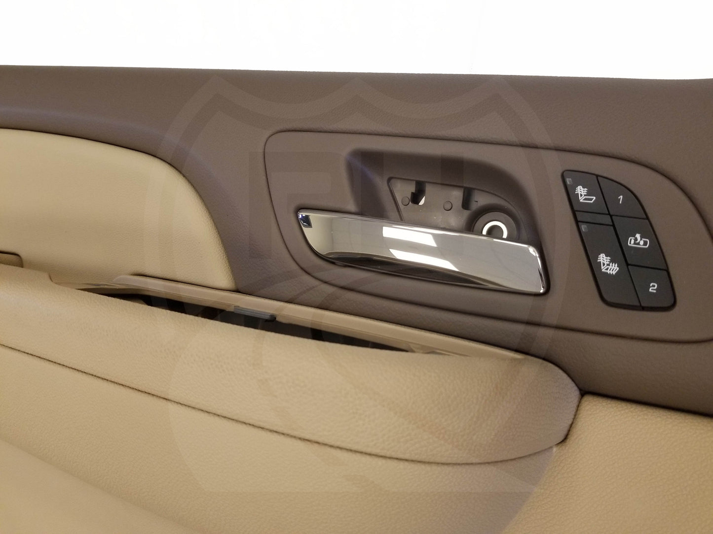 GM Driver Door Panel For 07-09 LT/SLT/SLE Yukon Tahoe Avlanche Suburban Cashmere