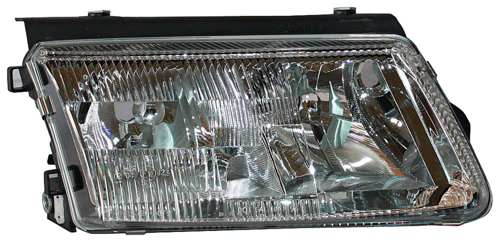HEADLAMP-RIGHT PASSAT (Dorman# 1592054)