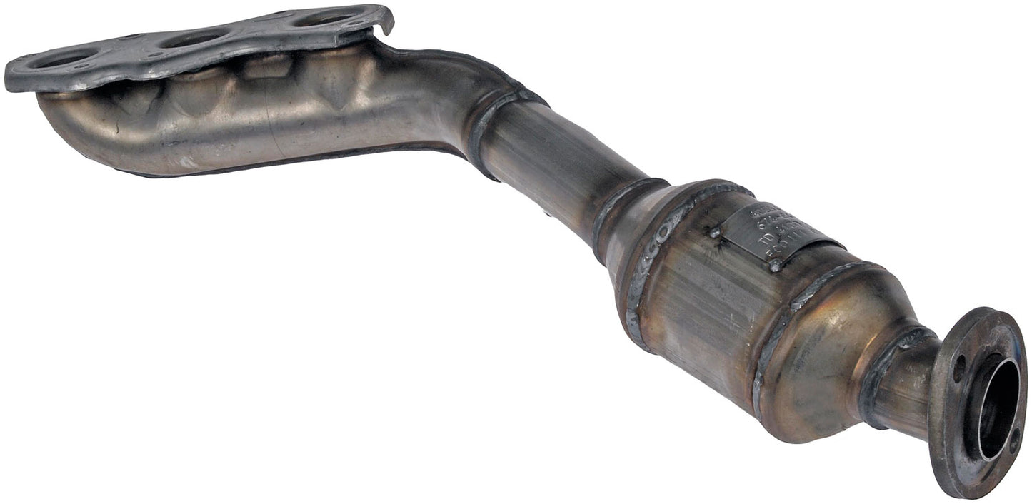 New Exhaust Manifold With Integrated Catalyic Converter - Dorman 674-641