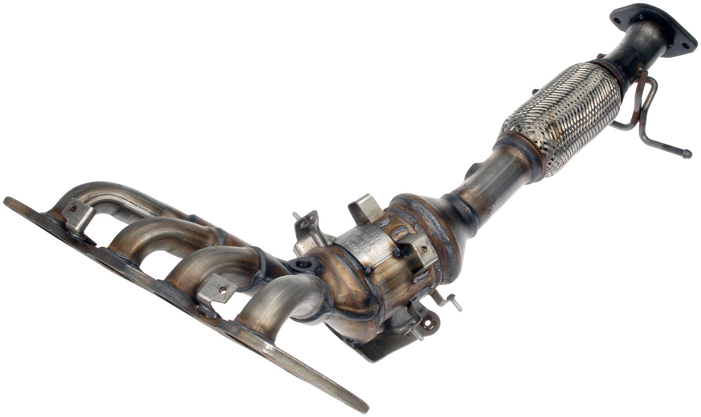 New Exhaust Manifold With Integrated Catalyic Converter - Dorman 674-886