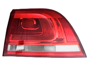 New OEM Valeo Right Taillight Assembly 2011 Volkswagen Touareg 044723 7P6945096F