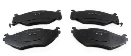 Set of Front Brake Pads, Replaces Wagner MX522, Raybestos PGD522M, Bendix MKD522
