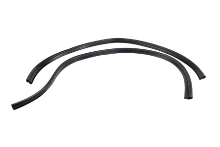 One New New GM Hood Rear Seal 15740533