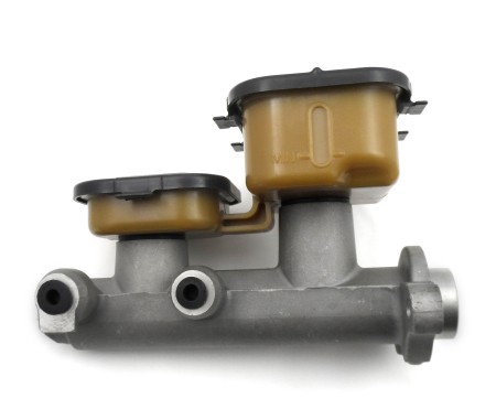 One New Master Cylinder, Replaces 174-658, M39961, MC120598